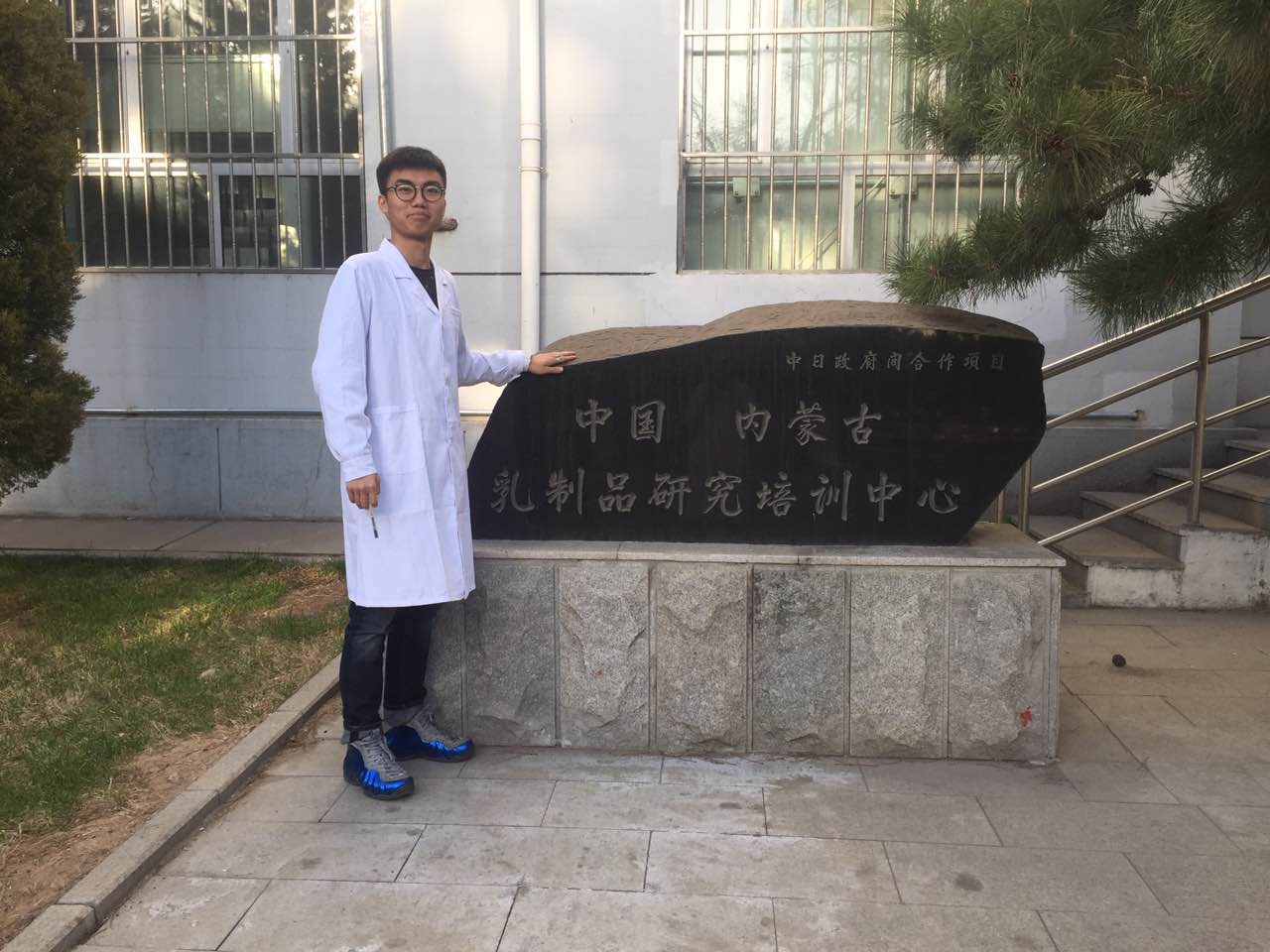 王嘉斌